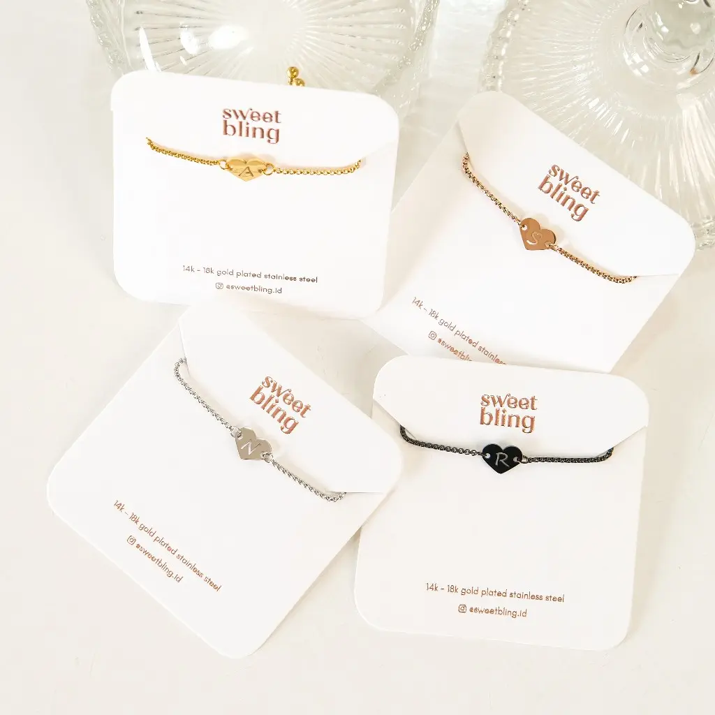 Sweetbling • Anti Karat • Elove Initial Drawstring Bracelet