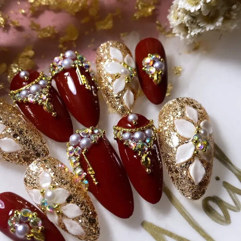 Elegant Maroon Nail Art Designs