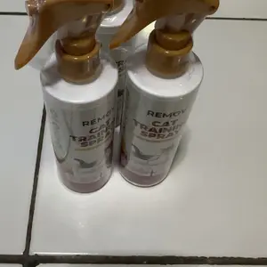 SC Remov CAT TRAINING SPRAY 250ML Pet Toilet Pee Poop Control Spray Melatih Pipis Pup Kucing Anjing