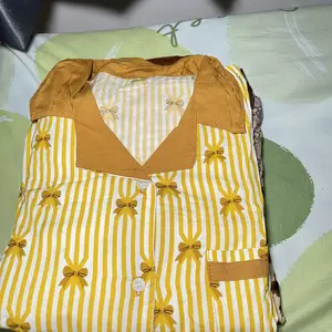 One Set Dara Kombinasi Full Kancing Mix Motif dan Polos rayon LD 120 cm Setelan Celana Panjang