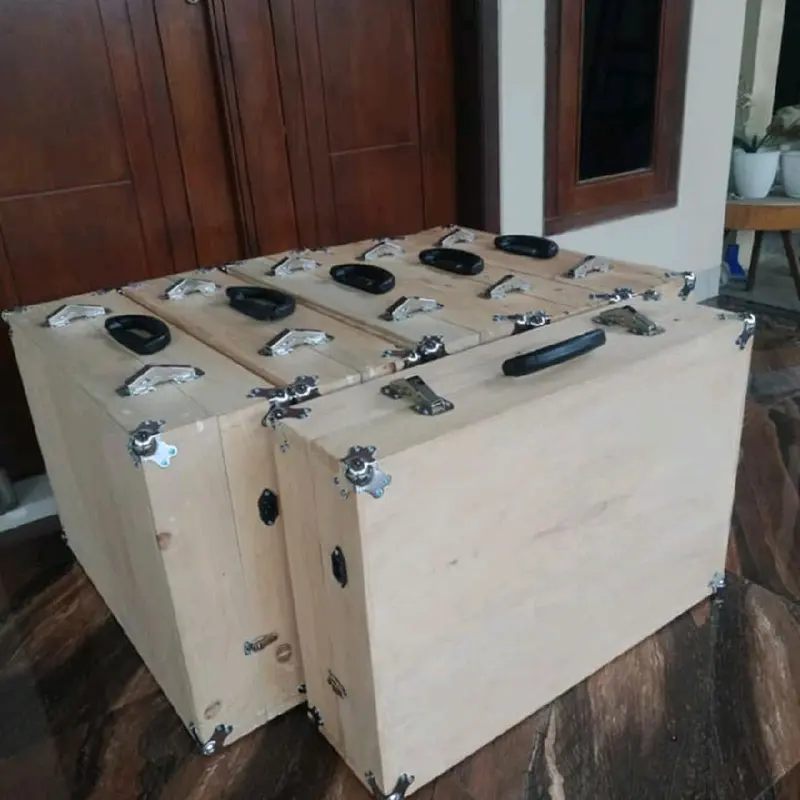 playbox portabel monitor 32 inch 3