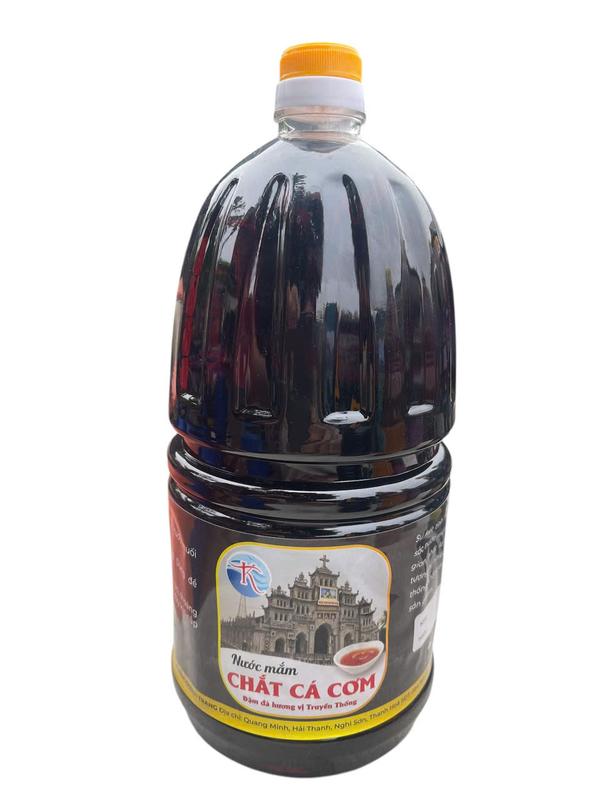 NƯỚC MẮM CỐT CHẮT CÁ CƠM Ủ CHƯỢP – CAN 2L (Ủ 3 NĂM)