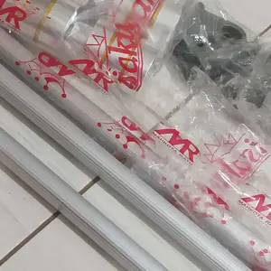 New Breket Batang Gorden Tabung 1 Meter Full Set Tirai Jendela Besi Hordeng Garis Polos Kayu Dipasang di Dinding Kamar Tidur Pindah Rumah Modern Putih