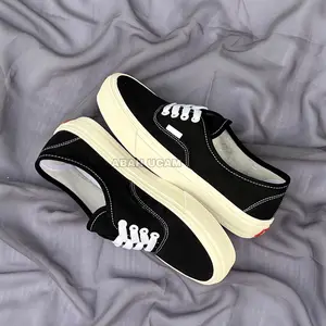 Sepatu sneaker Bi88 OT Hitam Putih Pria Wanita Casual Shoes Kece