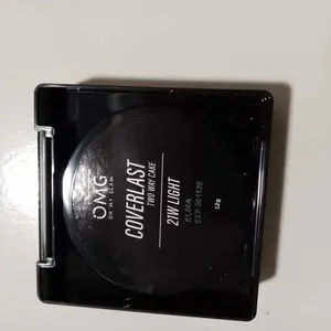 FUFUMISE | OMG Oh My Glow Cover Last Two Way Cake | 3 Shades | TWC Bedak Padat Coverlast Powder Waterproof Compact