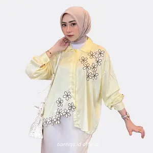 Kyren Blouse Bordir Bunga Lengan Panjang Bahan Rayon Twill