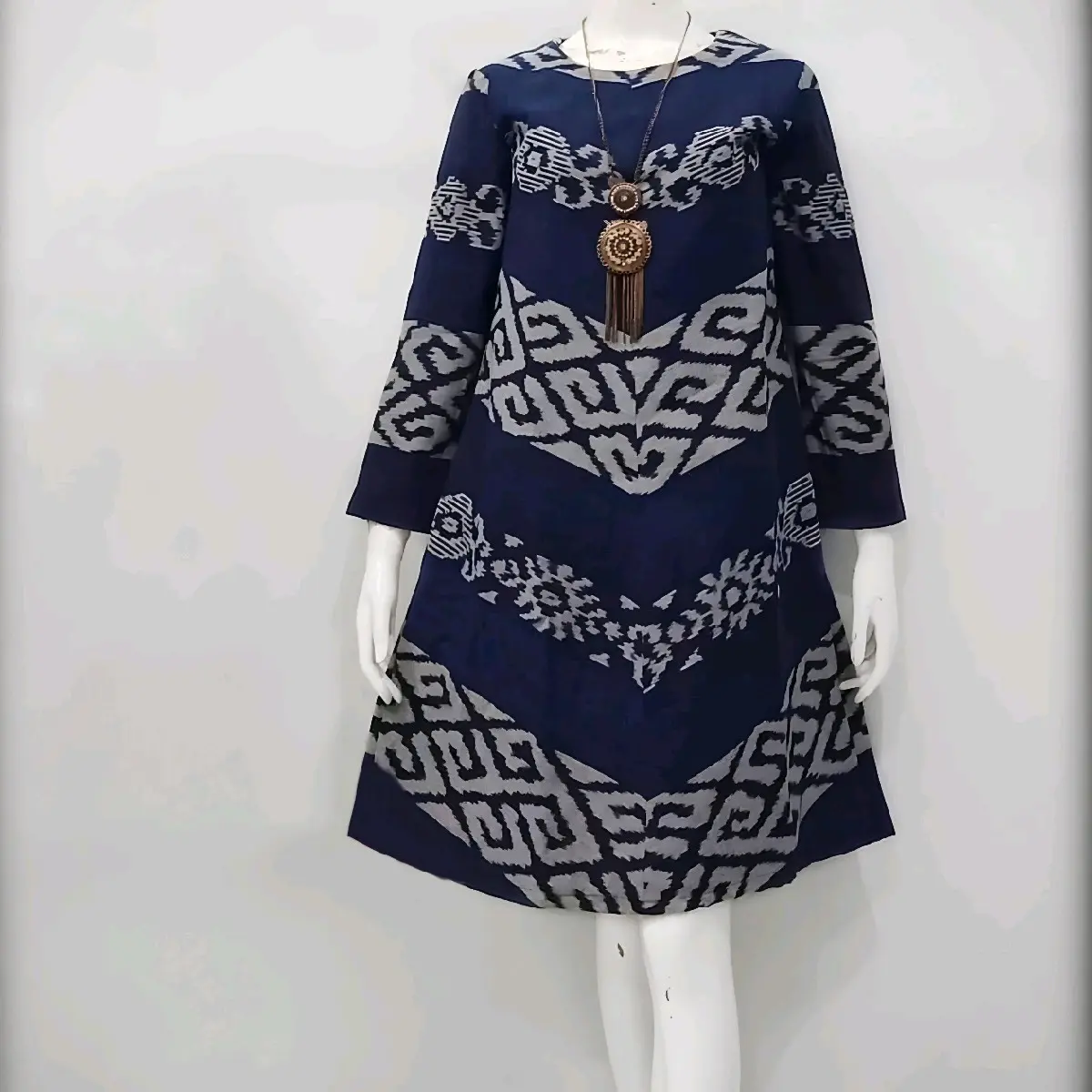 Dress Tunik Tenun Troso Biru Navy, Baju Tenun Formal Baju Kantor Seragam Natal A17