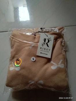 Product Review of Lovitta oneset knit 6bln - 8th modis dan lucu dengan motif pita-pita Fashion from H**i s** 1
