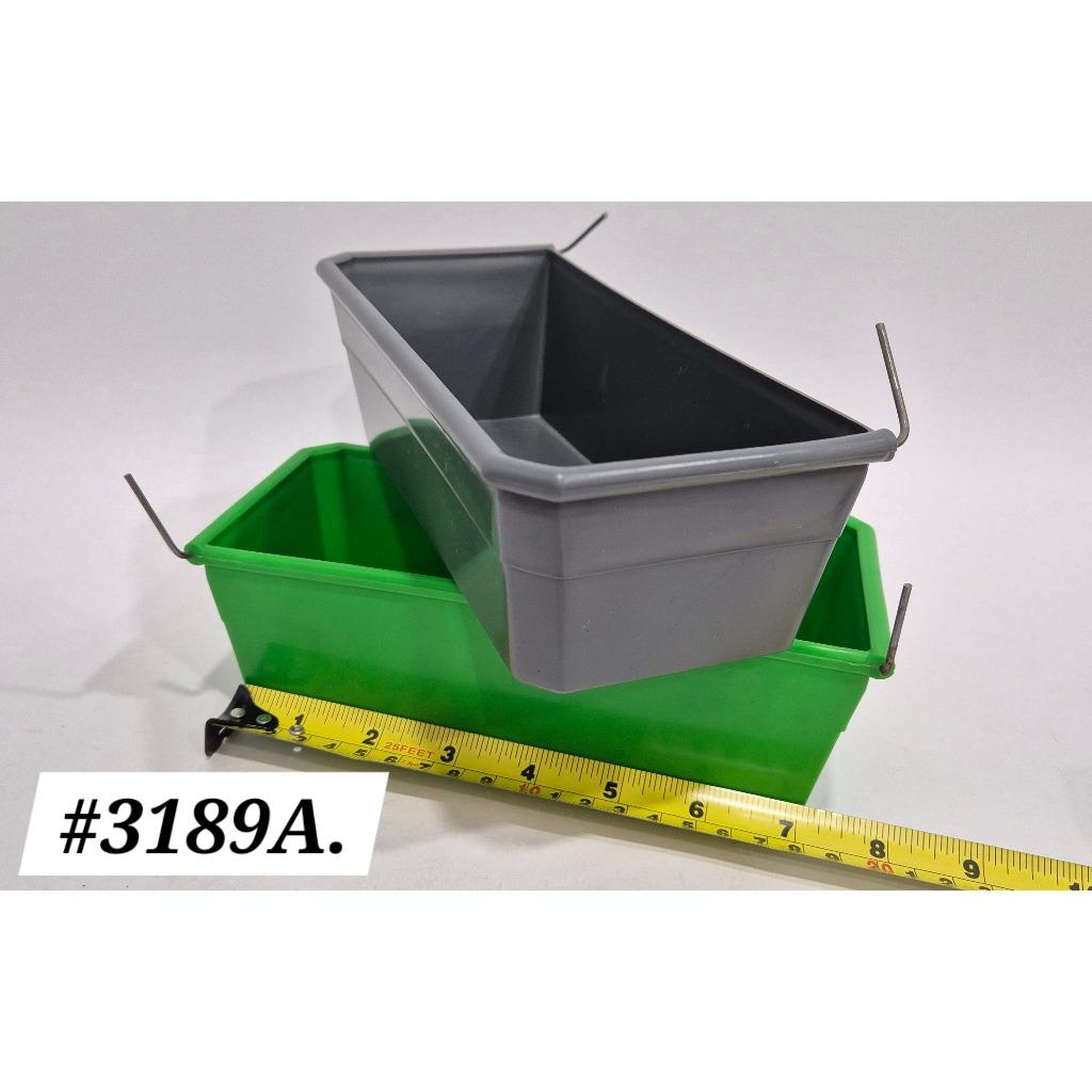 (1xPcs) 3189A Rectangular Bird Sugar Glider Cup Bowl [Random Color] Cawan Mangkuk Burung