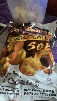 Product Review of COD Soes Coklat Cokelat/strawberry/ 500g/1kg /Update kemasan terbaru / merek baru/Malona/ mix rasa/halal Kue Sus Kering Isi soes coklat lumer 1 kgr Enak Murah （Cemilan keluarga, cocok untuk dewasa dan anak-anak） Chocolate Food Makanan Snack Manis from a** 3