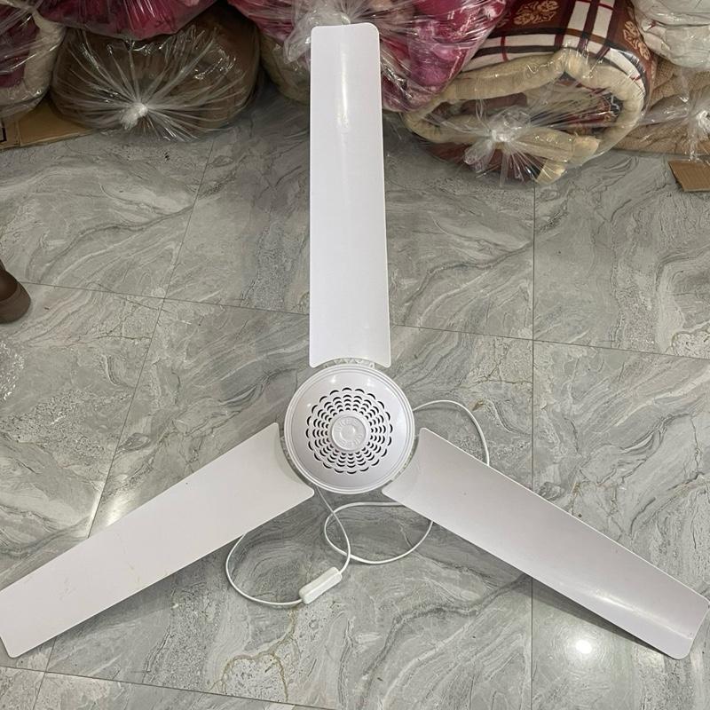 Quạt Trần mini 3 cánh 1050 Hàng kiểm tra chất lượng Máy chạy êm khỏe tặng kèm móc treo