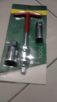 Product Review of Kunci busi flexible 16 21 mm set kunci busi t mobil motor spark plug socket - Alat pembuka busi kendaraan kunci T pasang copot busi set 3pcs kunci busi set from R**o P**n (**i T**) 0