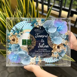 Mahar Pernikahan Model Rustic dengan Frame Full Akrilik