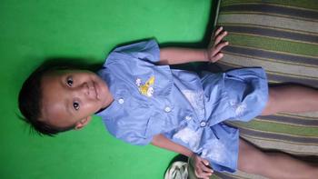 Product Review of SETELAN KEMEJA ANAK 1-4TAHUN/KEMEJA Denim JERAPAH Laki-Laki SALE 3.3 from M**a U**a 0