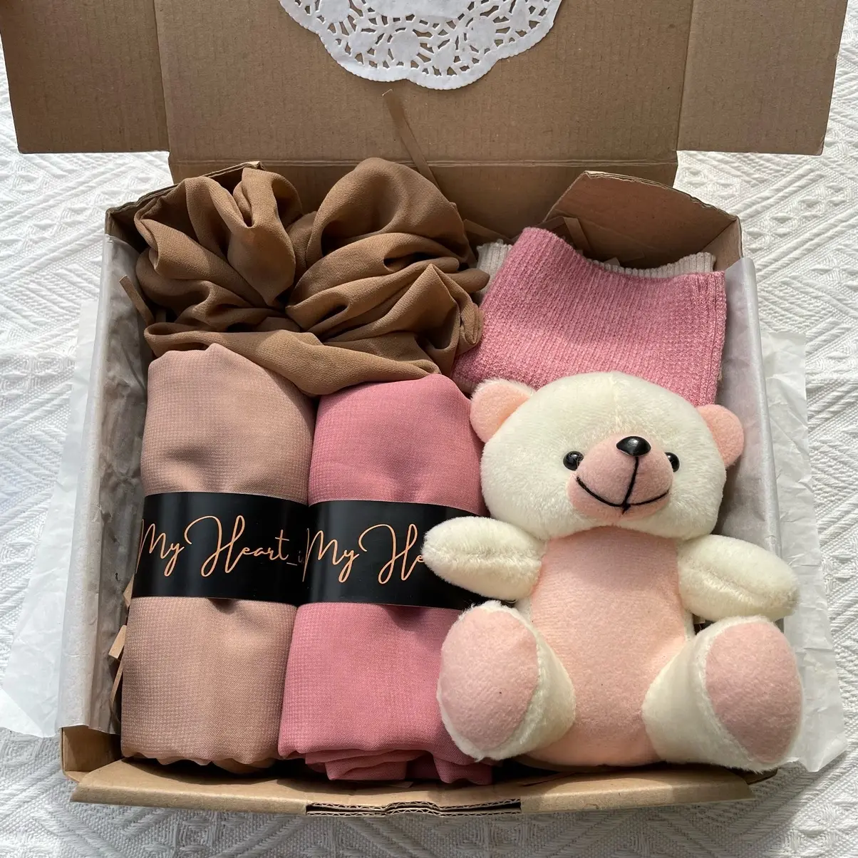 SERIES KADO HAMPERS BERMANFAAT HIJAB BELLA SQUARE GIFT ULANG TAHUN VALENTINE ANNIVERSARY WEDDING BIRTHDAY GRADUATION LEBARAN