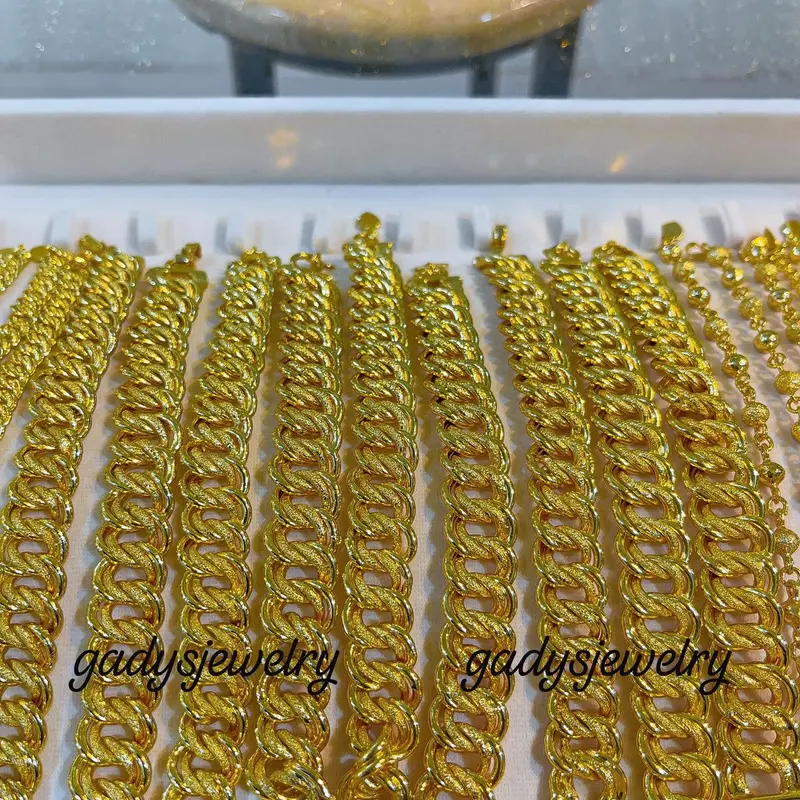 Gelang Coco Crum Jumbo Mewah Asli Awet Tahan Puas Aksesoris dengan Warna Gold yang Elegan antikarat harian tembaga premium lapis emas 1