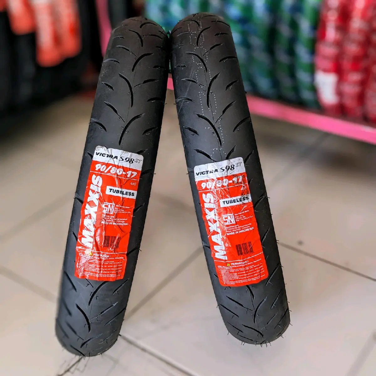 MAXXIS VICTRA 80/80-17 90/80-17 TL