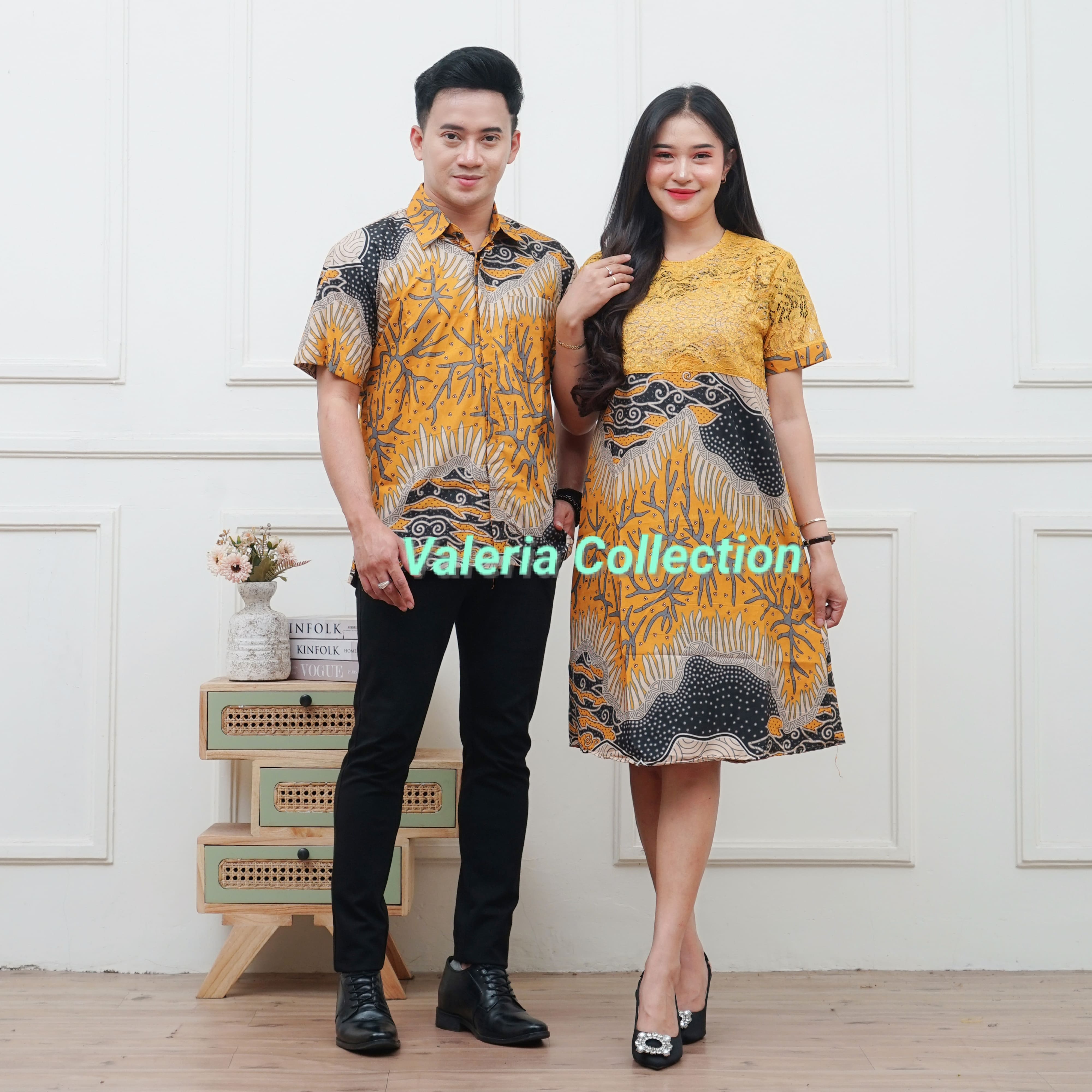outfit Keluarga Ayah Ibu Anak Pasangan Berempat Dress anak Dress Ibu kemeja Ayah Kemeja Anak