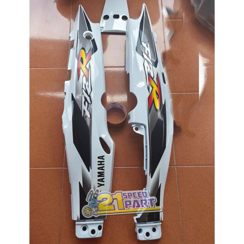 Cover Body Belakang FizR Fizr F1z Plus Striping Fiz Vega Lama Hitam Putih 0