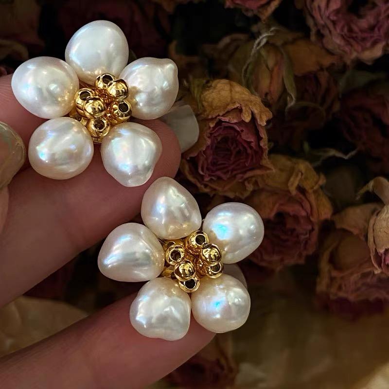 Product Introduction of All-in-one design flower bead e0099 0