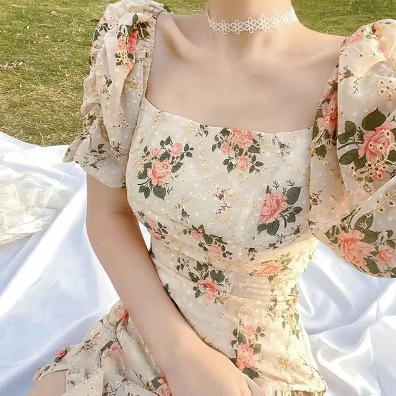 French Tea Break Long Skirt 2023 New Design Sense Niche Square Neck Puff Sleeve Floral Dress Women's Summer