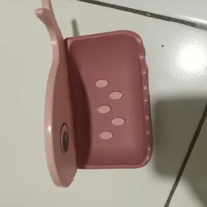 Tempat Sabun Mandi / Kotak Sabun Batang / Sabun Tempel Karakter Plastik