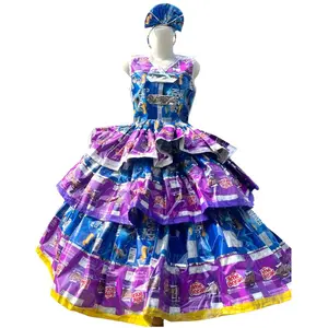 Prakarya baju daur ulang anak perempuan karnaval warna pink merah muda dari jajan snack plastik