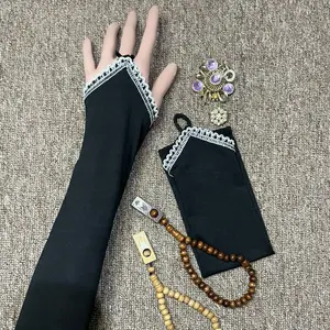 Handsock Umroh Renda / Manset Umroh Renda Hitam Putih