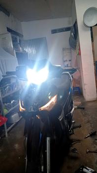 Product Review of ORIGINA LAMPU MOTOR LED H6 LASER 2 WARNA LAMPU MOTOR UNIVERSAL AC DC LASER GUN Motorcycle from C**s P**a 2