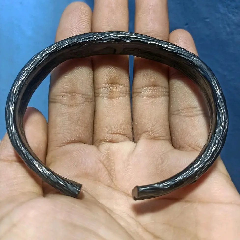 Gelang akar bahar merah natural tipe C