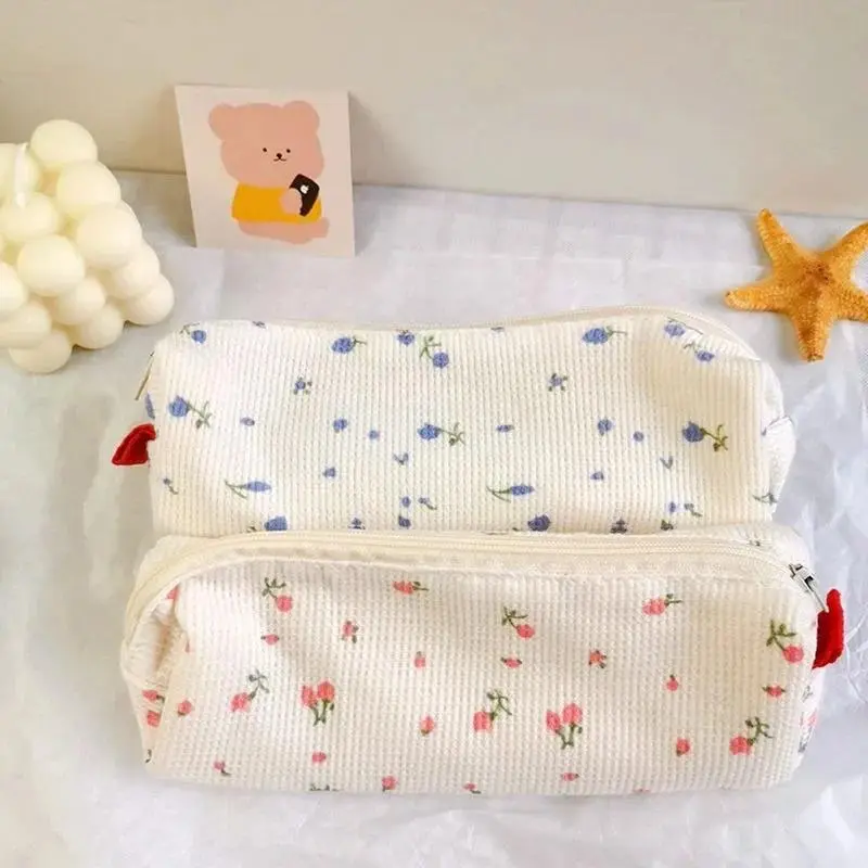 Portable cartoon bear pencil case with pen insert animal cute pencil bag school student stationery storage bag canvas girl bags