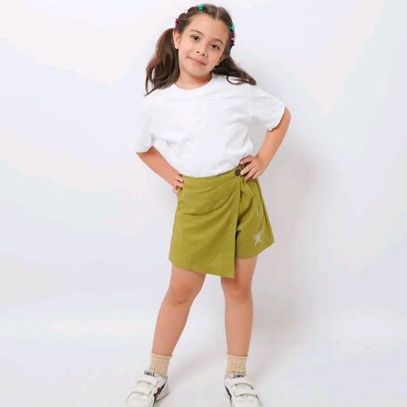 bella skort usia 3-4th / rok model celana anak 5