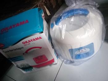 Product Review of Rice Cooker Magic Com Mini Rice Cooker Mini Penanak Nasi Magicom 1 liter 3 in 1 Okayama OK-105 Biru Merah Magiccom from l**i 1