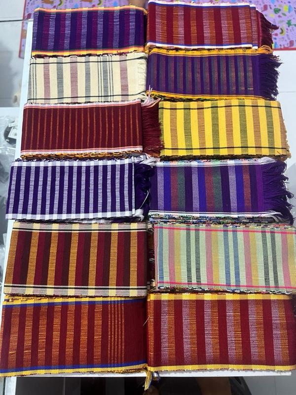 Product Introduction of Selendang tenun peplendoan asli tenganan ukuran kecil 0