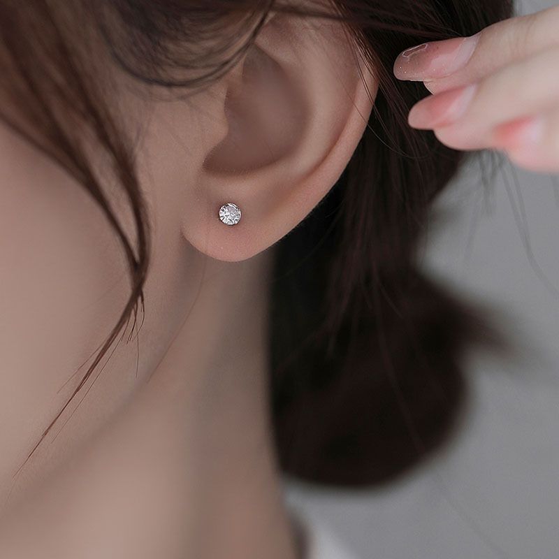 Anting stud kristal 6mm classy simple dan berkelas