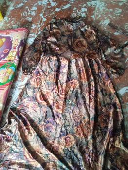 Product Review of Paket 50K cuci gudang gamis dewasa atasan blouse dan gamis anak khusus live sale saja from D**i R**h 0