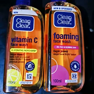 Clean & Clear Foaming Face Wash 100ml. Facial Wajah Cleansing Perawatan Cleanser Muka