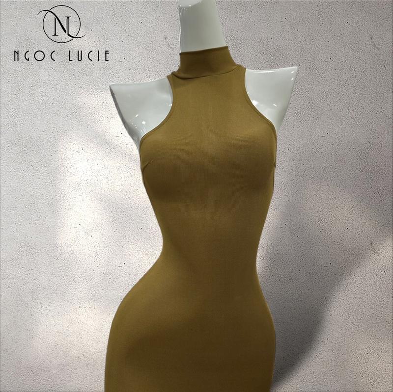 Product Introduction of V19 - Đầm Body Đuôi Cá Cổ Lọ Dây Kéo Sau Vải Gân Nhuyễn Mỏng Mịn Mát - Ngọc Lucie 9