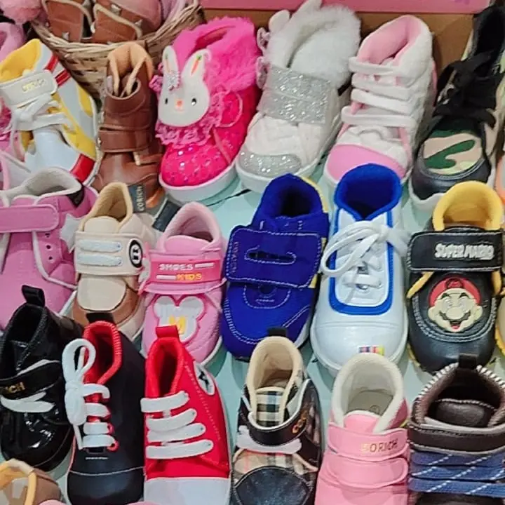 SEPATU SALE - START 10K - BAYAR DI TEMPAT - CORICH - - SEPATU BUNYI - BABY - PREWALKER - BALITA - ANAK -  BAYI - PEREMPUAN - BABY SHOES - SNEAKERS - BOOTS - SOL KARET - BELAJAR JALAN 1