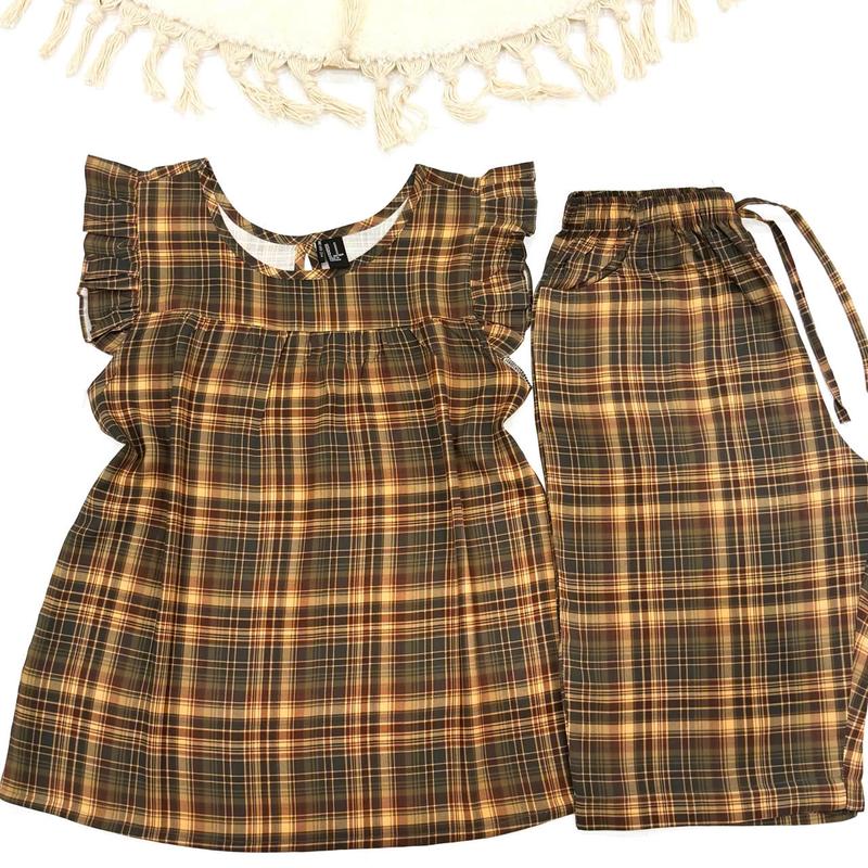 Đồ Bộ Tole Nữ Cánh Tiên Quần Lửng Cổ Tròn Áo Cánh Tiên Họa Tiết Sọc Bi 45-85KG VNXK F21 Cao Cấp - Women