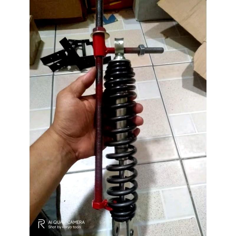Treker Per shok Belakang Alat Buka Pasang Per shokbeker Belakang 0