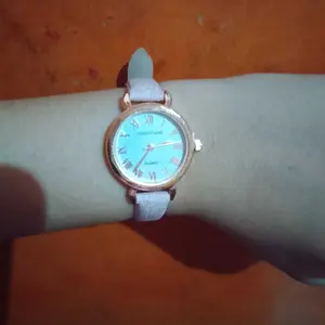TJ Jam Tangan Wanita Quartz Strap PU Analog Casual Gaya Retro Persegi Watch Fashion Body Belimbing RM041