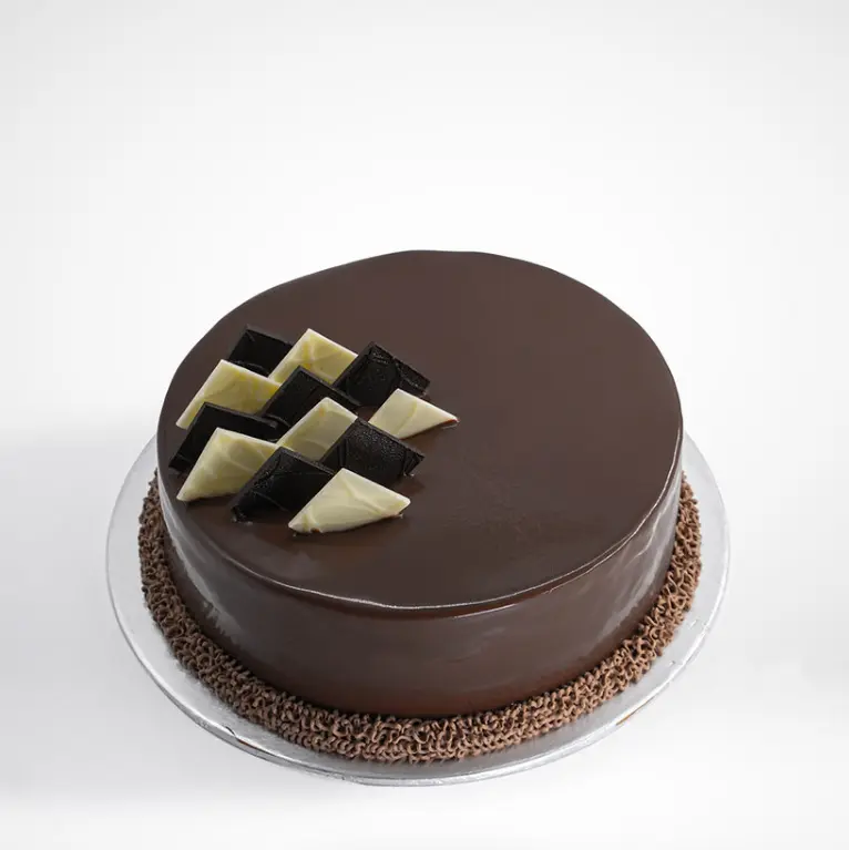 Emicakes 15cm Chocolate Truffle
