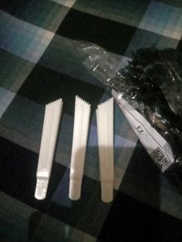 Product Review of Capitan Nastar Daun Bahan Plastik bunga kue kitchenware 3pcs from m**y 0