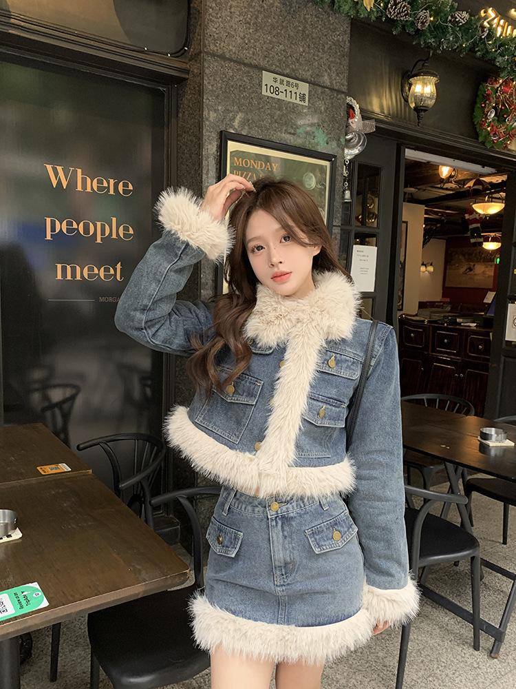 Product Introduction of Fujia Qianjin-Áo Khoác Denim Chần Bông Dày Lót Lông Cừu Cho Nữ, Váy Cạp Cao, Trang Phục Thời Trang Mới Mùa Đông 2023 23