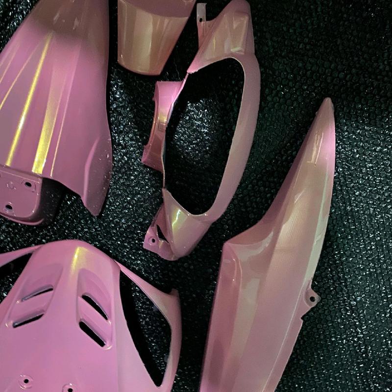 Cover Full Body Alus Yamaha Mio sporty Warna pink pastel lembayung Gold costum 1