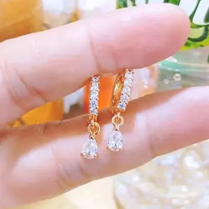 Anting Klip Permata Bandul Mata Satu Oval Titanium Gold Tidak Luntur Bisa Cod Kekinian Simple Dan Elegan Dengan Desain Mewah