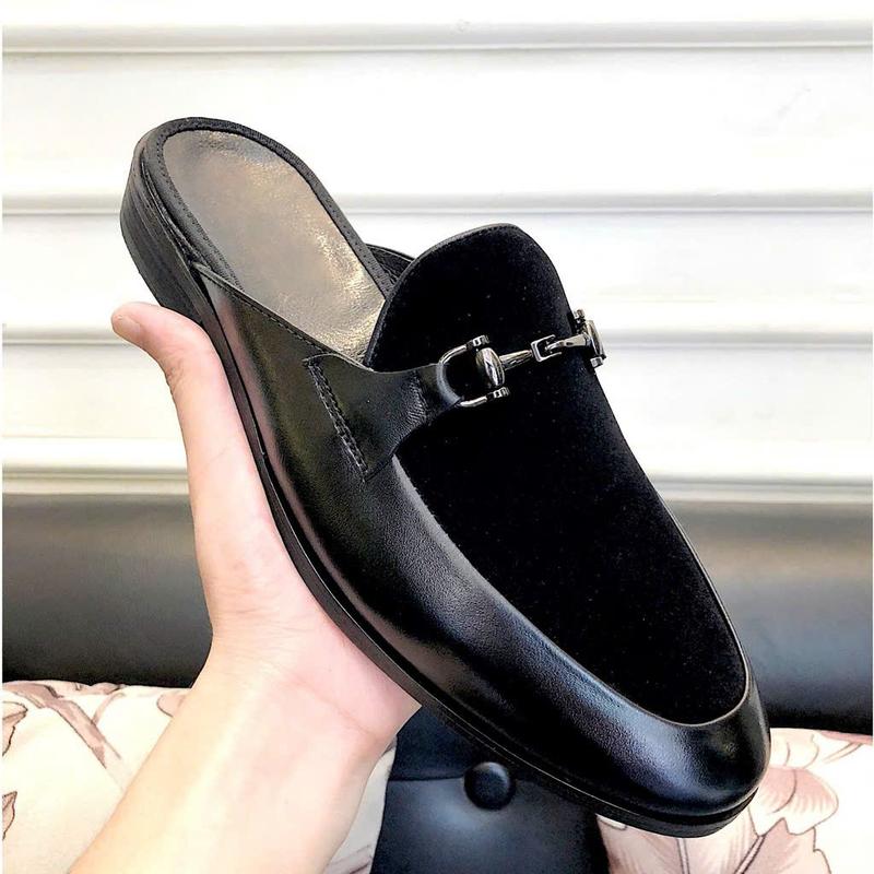 Giày Sục nam hở gót trẻ trung cá tính Sục hè nam da pu mờ kết hợp da vá nỉ gắn đai xích đủ size từ 38-43 ạ.