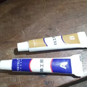 Lem Epoxy AB 20 Ml Super Kuat Lem Penambal Besi Anti Air Anti Panas Lem Epoxy AB Serbaguna HM1066