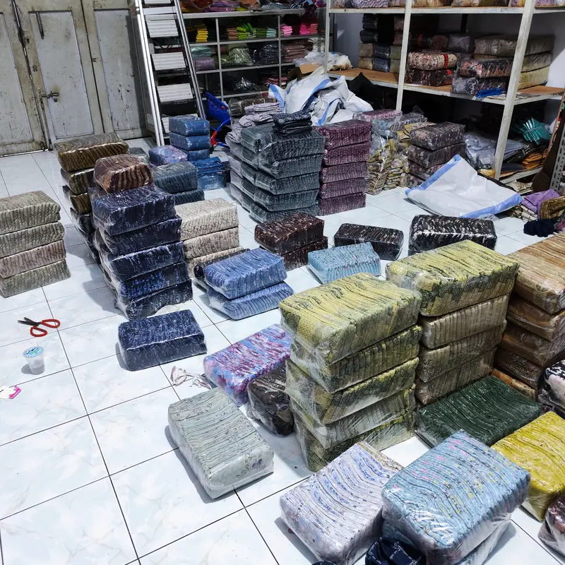 CUCI GUDANG Kerudung Voal Segi Empat syari jumbo 4